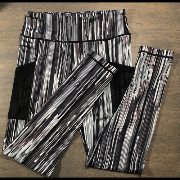 Small Zebra legging - Picture 1 of 3